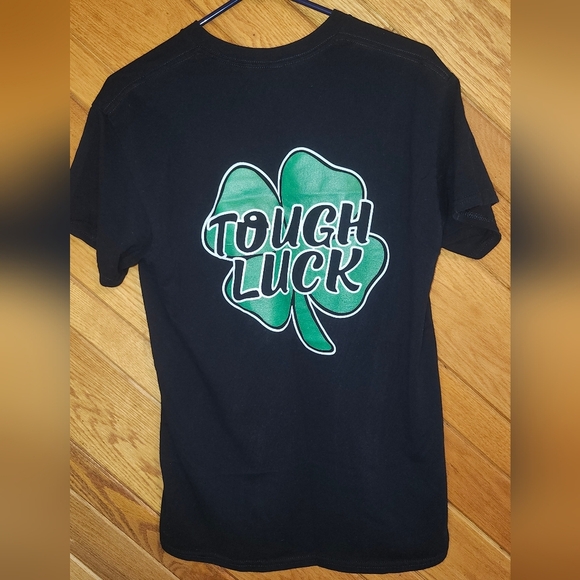 Primanti Brothers Gildan Dryblend Medium Tough Luck St Patricks Day Tshirt - Picture 4 of 7